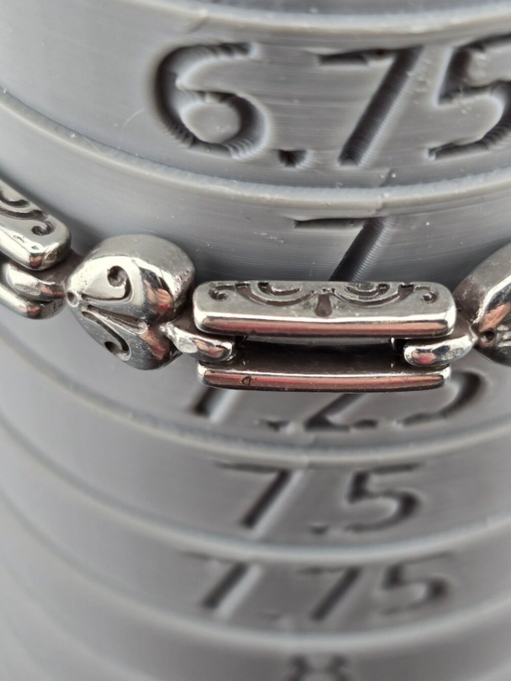 NWT Brighton Pompeii Silver-Tone Bracelet With Heart Charms & Ornate Links - Picture 3 of 7